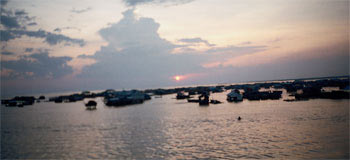 Tonle Sap Lake - Floating village